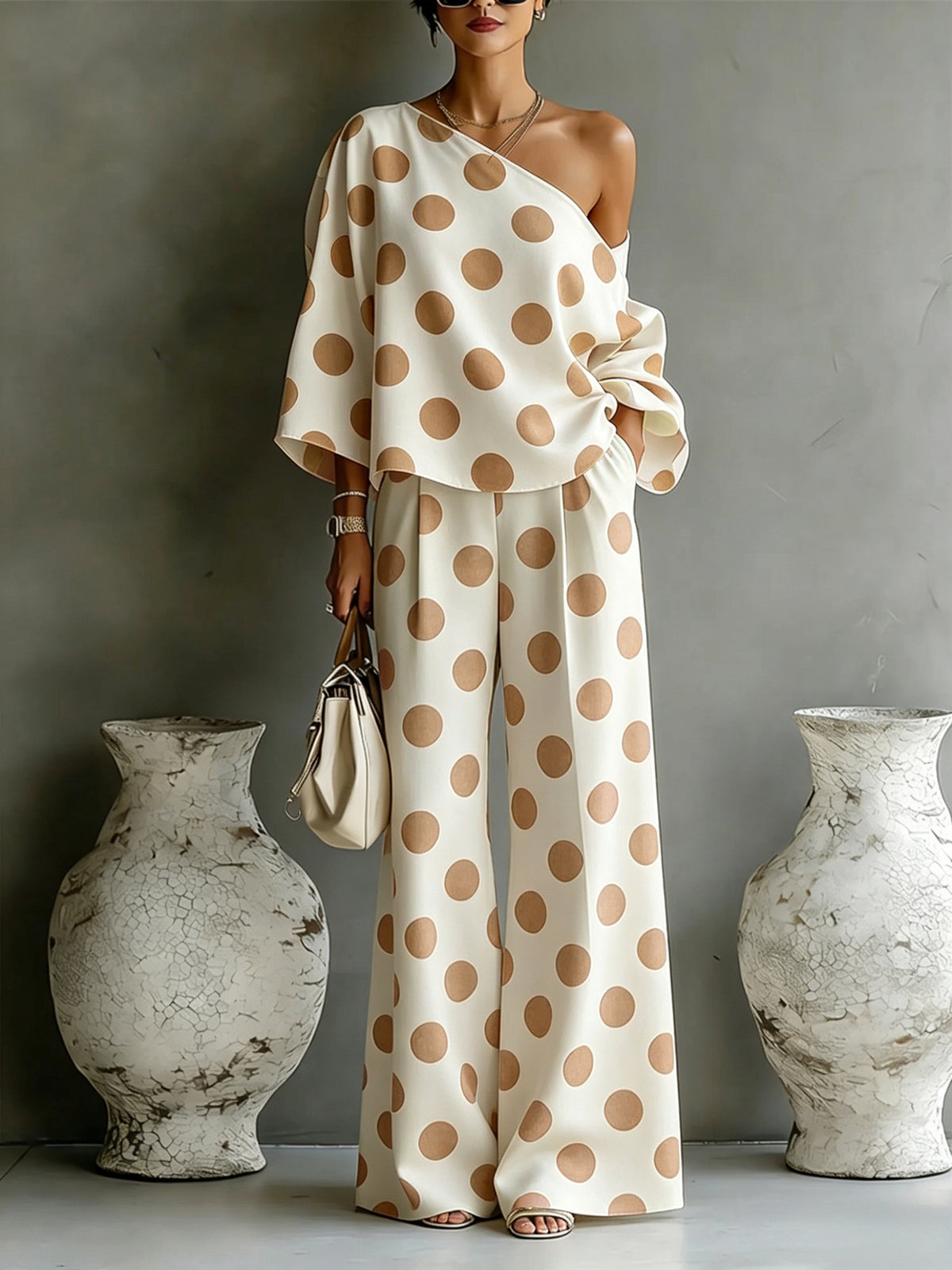 Loretta polka dot set in Ivory, front view