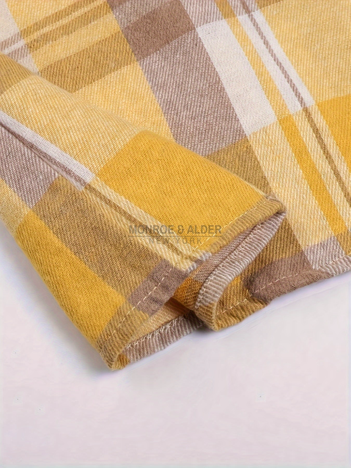 Hem and side seam in Yellow plaid
