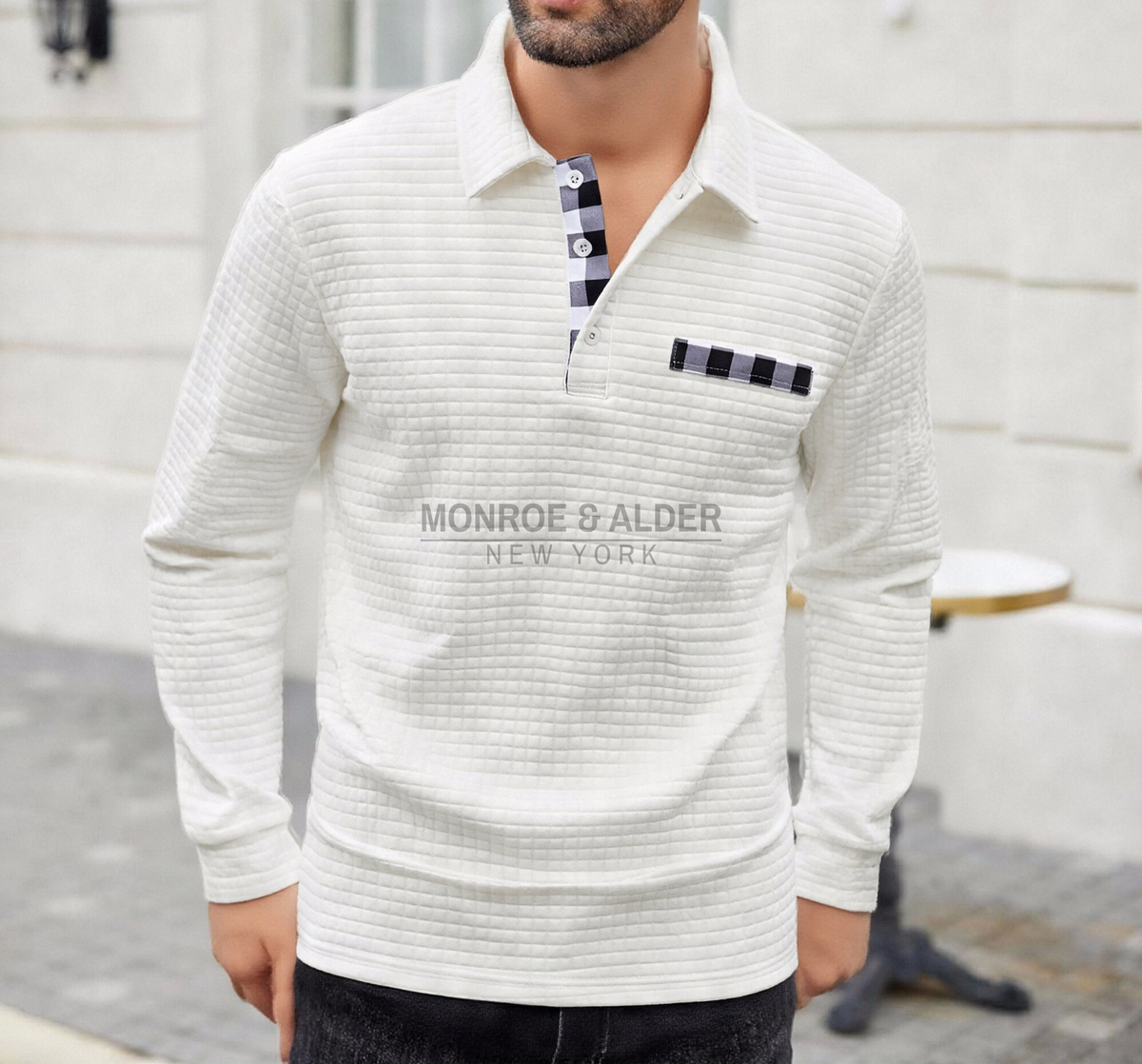 Man wearing the Wesley polo in white